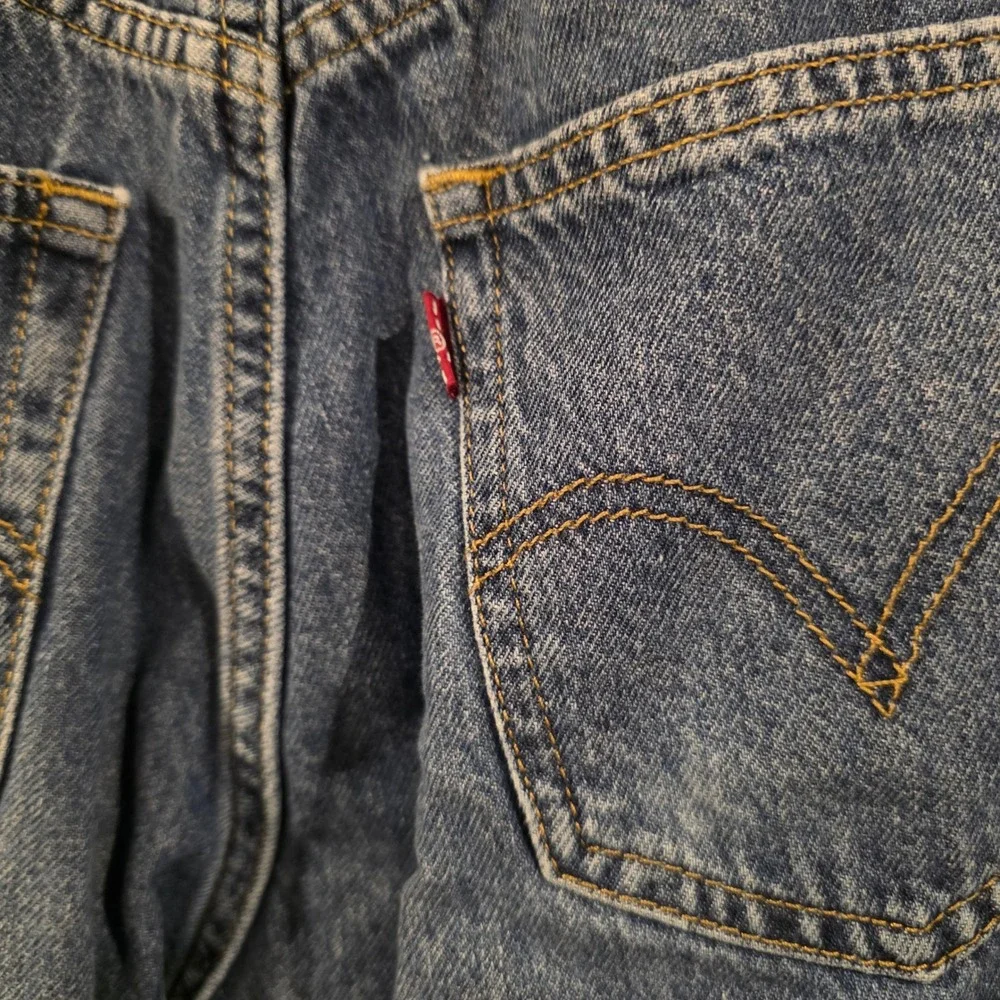 Levis high waisted